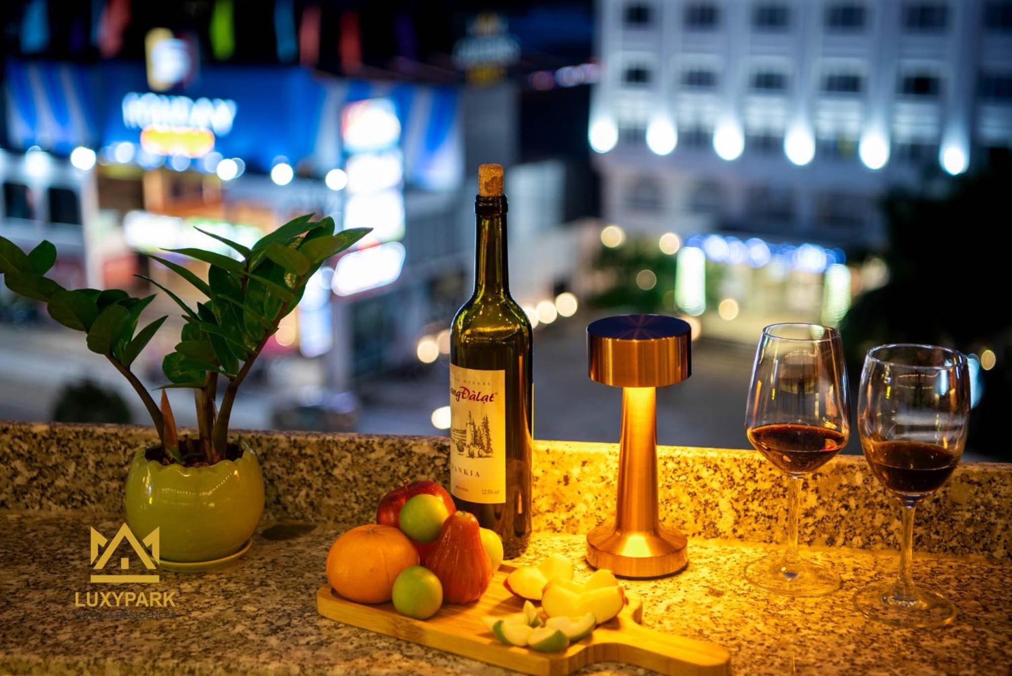 Luxy Park Hotel - Phu Quoc Centre Buitenkant foto