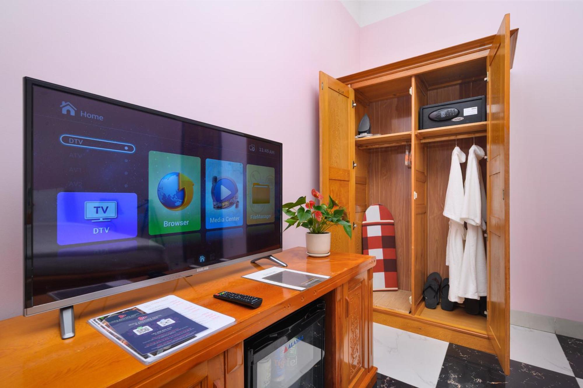 Luxy Park Hotel - Phu Quoc Centre Buitenkant foto