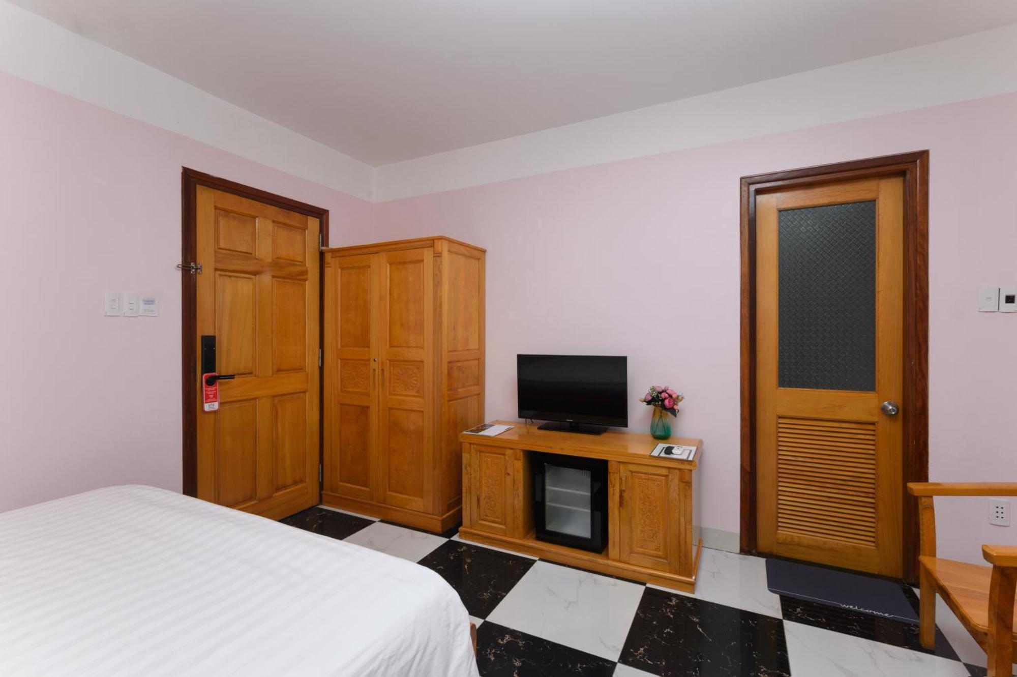 Luxy Park Hotel - Phu Quoc Centre Buitenkant foto